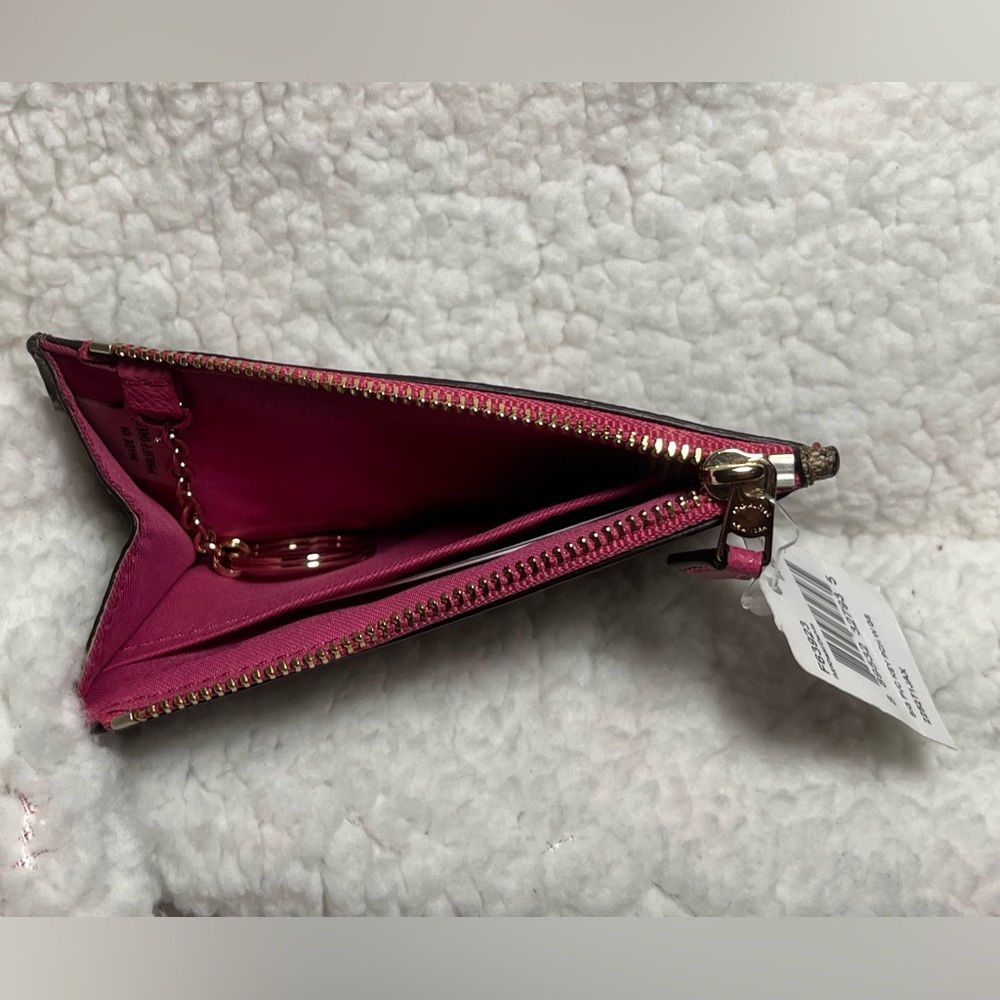 NWT-Coach Signature Set - Picture 4 of 5